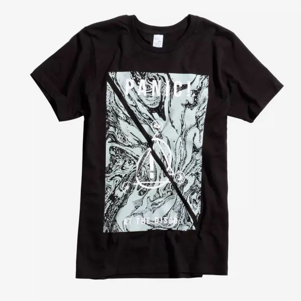 Hot Topic Tee - Picture 6 of 6